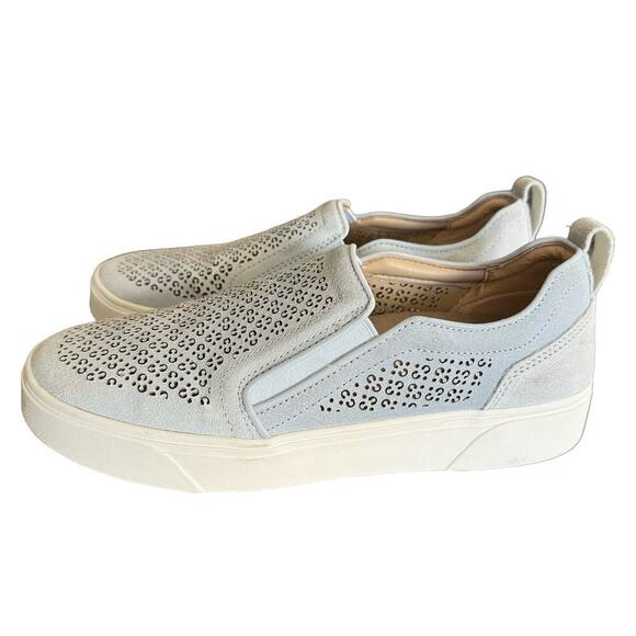 Vionic Kimmie Perforated Suede Slip-On Sneaker Women’s Size 8.5 - Picture 2 of 10